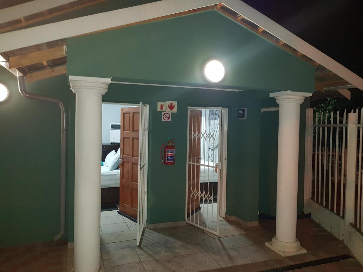 Good 2 Go Guest House بينوني المظهر الخارجي الصورة